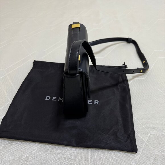 DeMellier The Vancouver - Picture 5 of 7